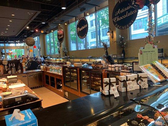 Cosentino's Market and Deli